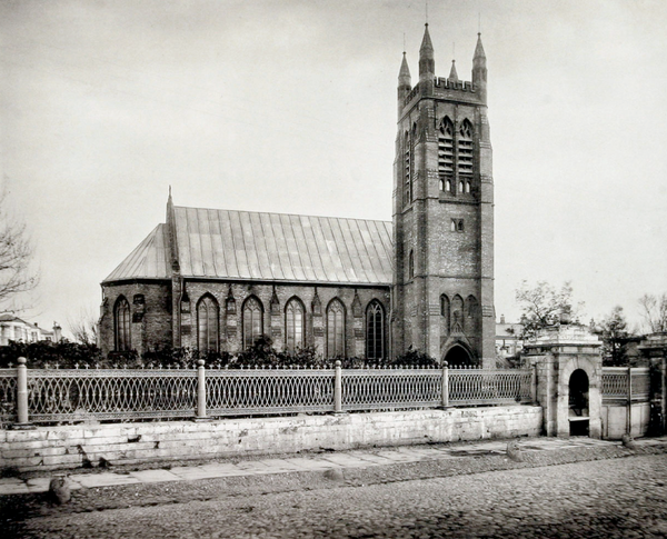 Putin's Russia Forces Last Anglican Church to Close